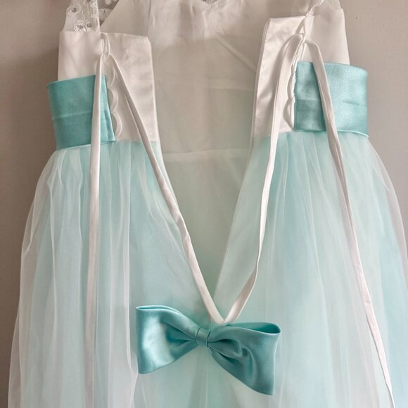 6T NWOT Mint Green and White Lace Applique Princess Style Christmas Dress - Picture 11 of 16